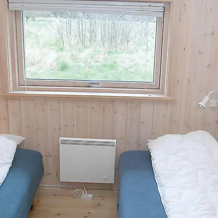4 Bedroom Beautiful In Aakirkeby * Vester Sømarken